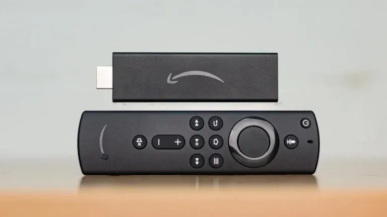 Streaming device and remote arranged beside a television for a device setup check